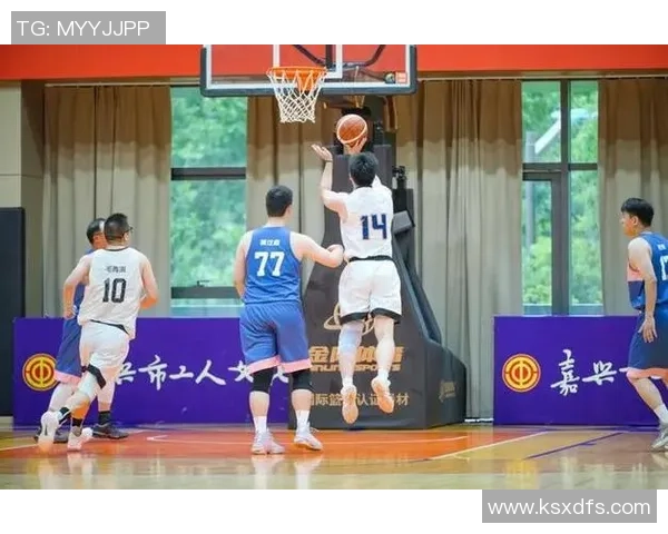 武汉篮球队在篮球团队协作排行榜中荣获第五名展现出色团队精神与实力 武汉篮球队在篮球团队协作排行榜中荣获第五名展现出色团队精神与实力